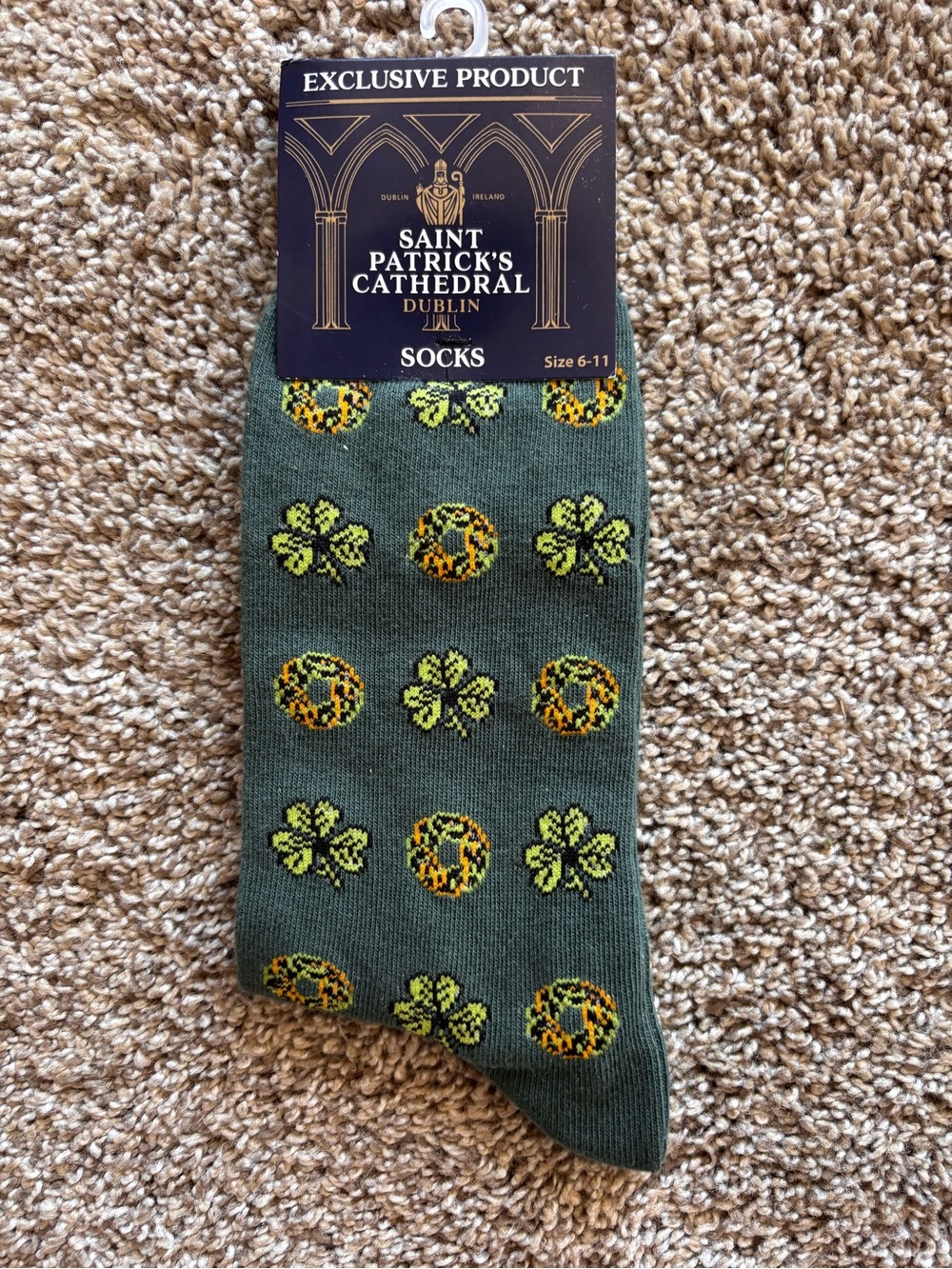 St Patrick’s Cathedral Dublin Ireland Irish Socks green shamrocks